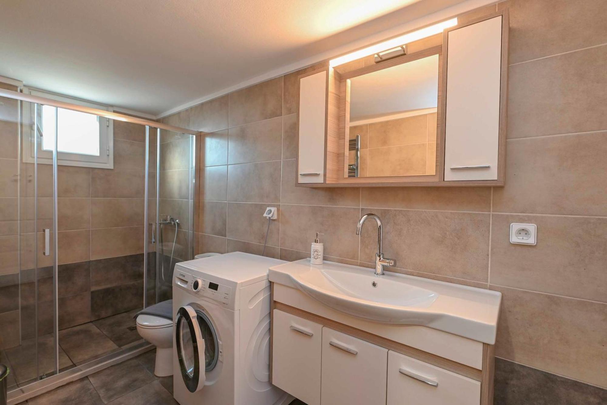 Η Όμορφη Κώμη - Beautiful Komi Spacious Apartment Exterior foto